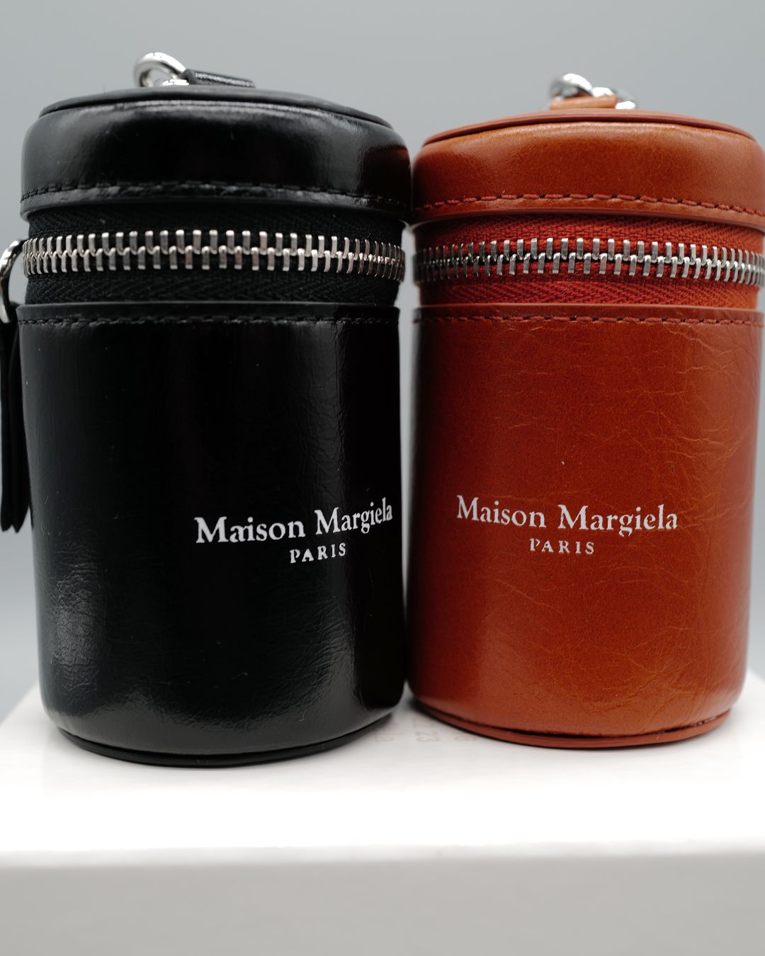 Maison Margiela - シリンドリカル ポーチ チャーム | River