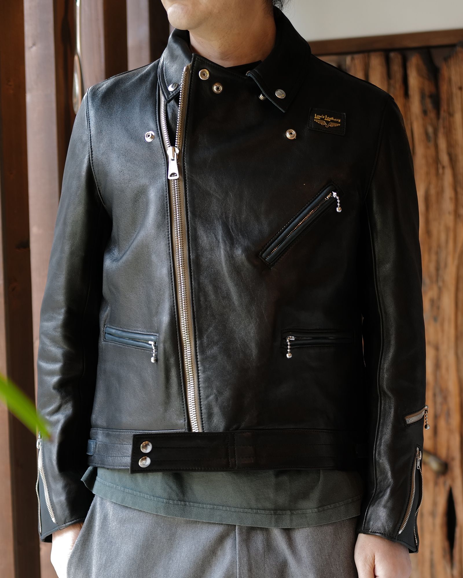 Lewis Leathers - Cyclone -サイクロン- 【Tight-Fit】 (シープレザー