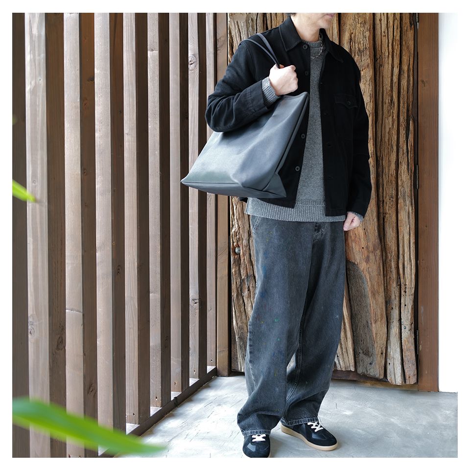 RAMIDUS - TOTE BAG (XL) 【FUZZ】 | River