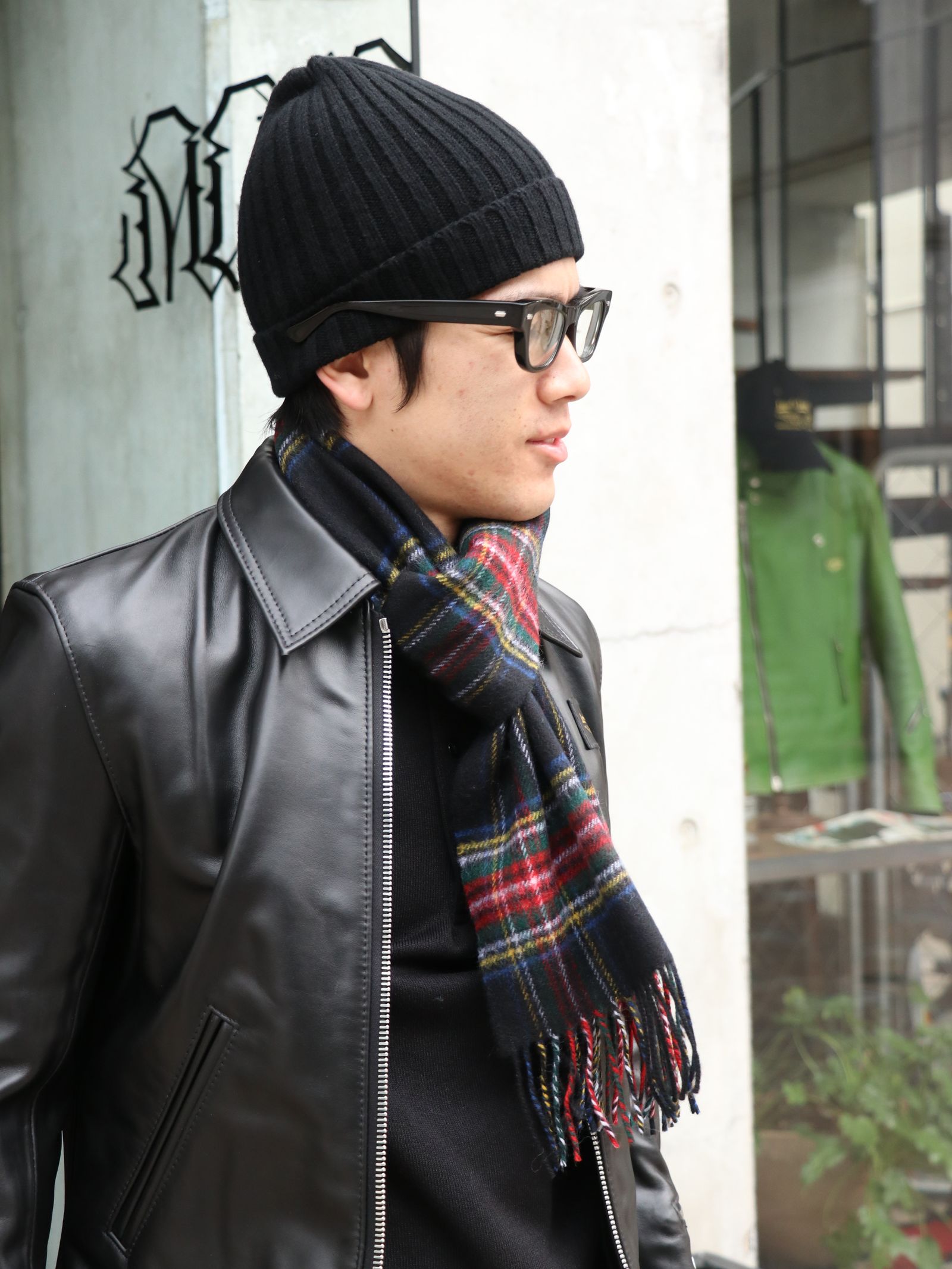 Lewis Leathers - SCOTISH WOOL SCARF - STEWART ROYAL (BLACK TARTAN