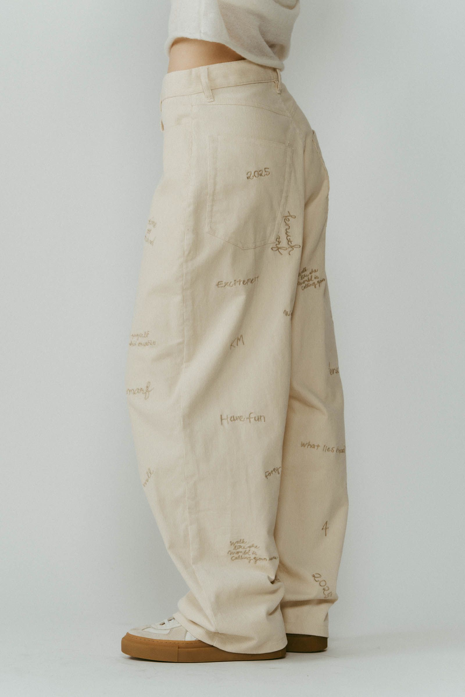 Knuth Marf - embroidered corduroy pants / レタリング刺繍