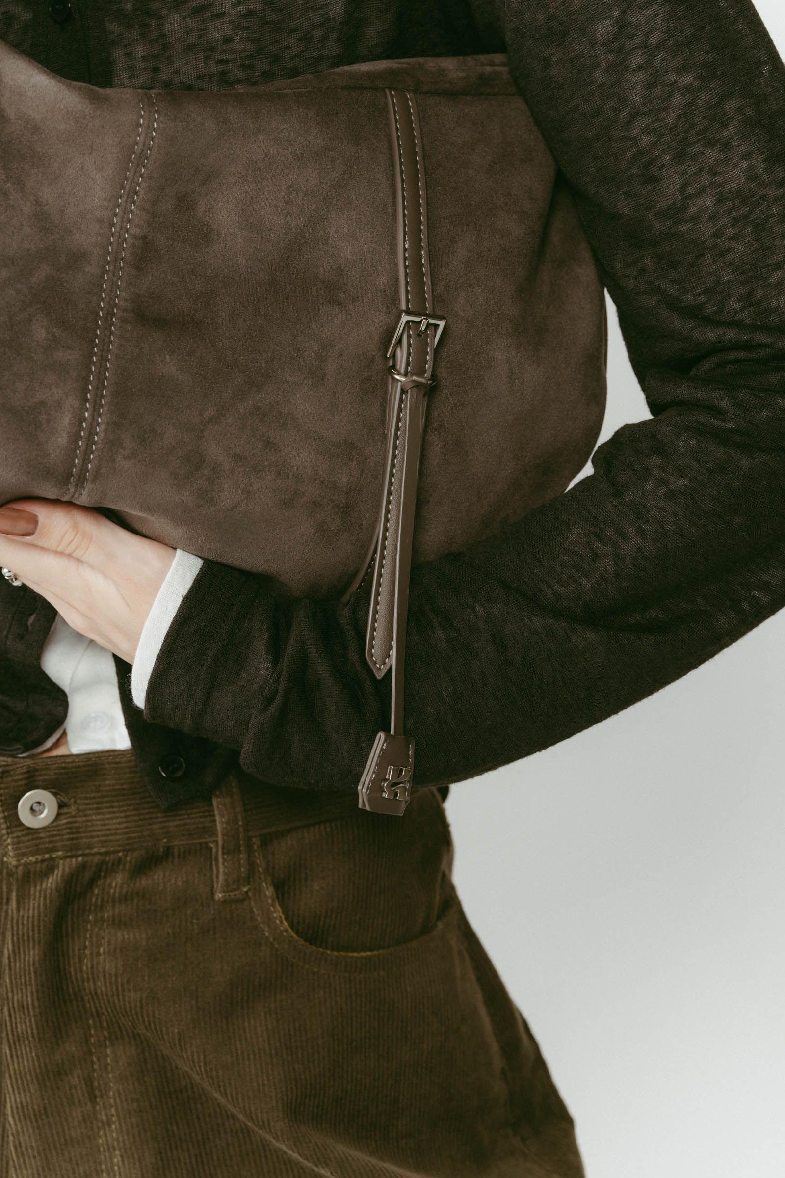 Knuth Marf - suede moon bag / スエード ムーンバッグ (グレー) | Sir