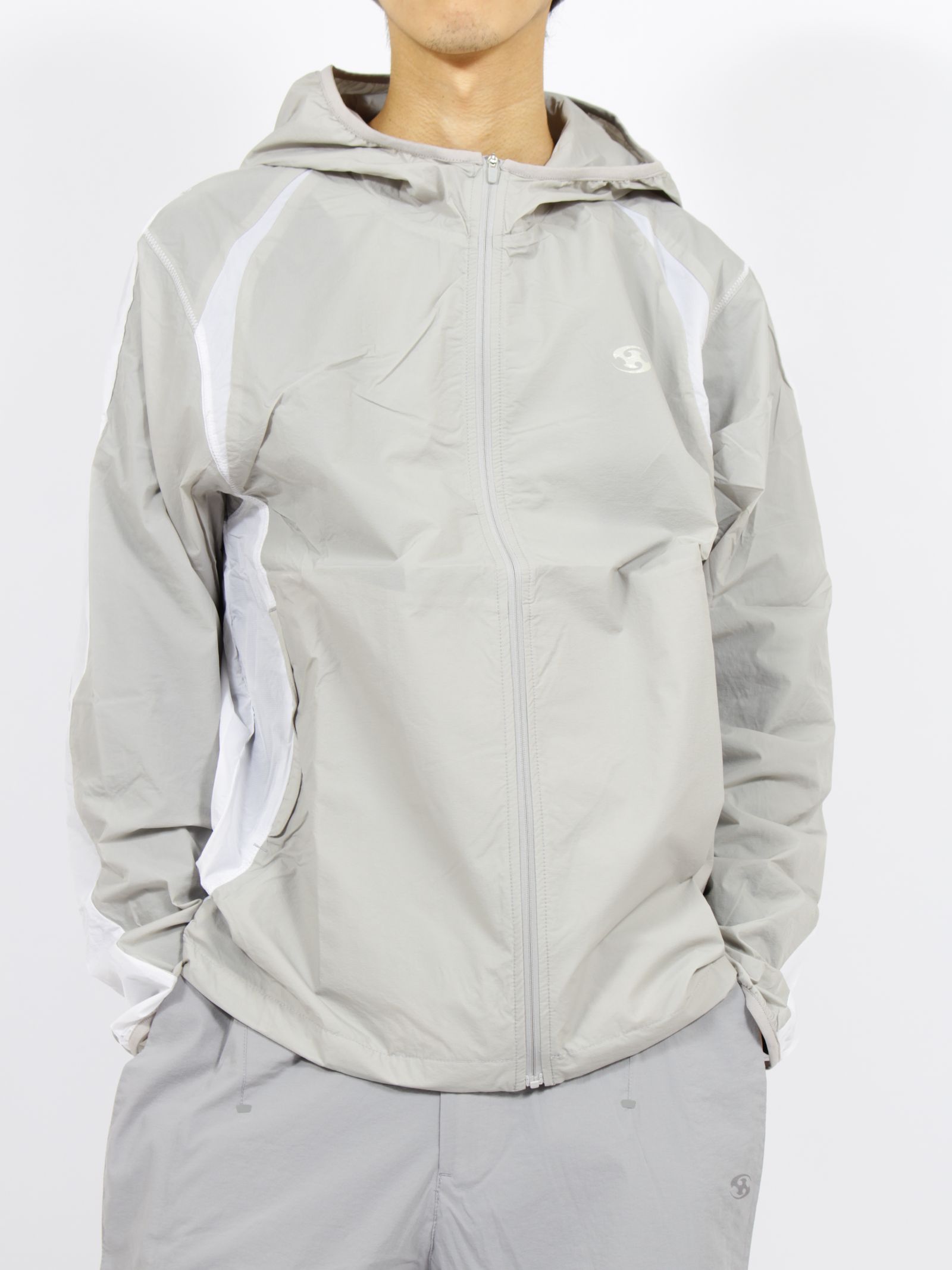 SAN SAN GEAR (サンサンギア) - ダウン・ナイロンジャケット | 公式