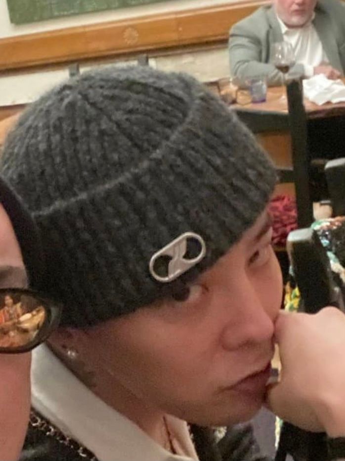 世界的アーティスト【BIGBANG G-DRAGON】新作WE11DONEビーニー着用