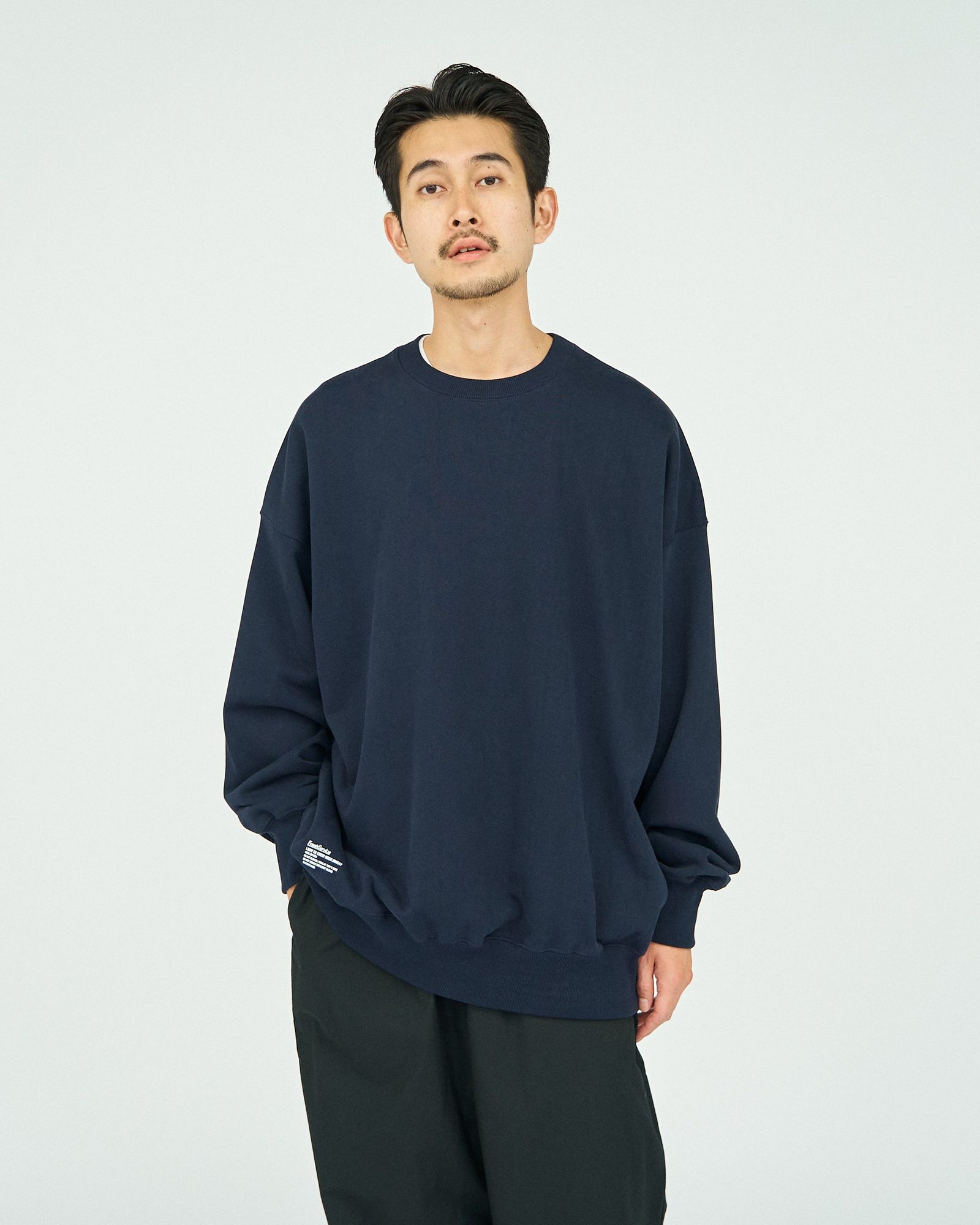 FreshService - LIGHT OZ CREW NECK SWEAT / NAVY | Stripe Online Store