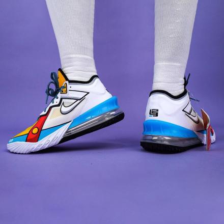 国内9月1日発売予定】ナイキ レブロン 18 ロー 