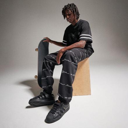 国内3月13日発売予定】ケイダー・シィラ × アディダス スケート