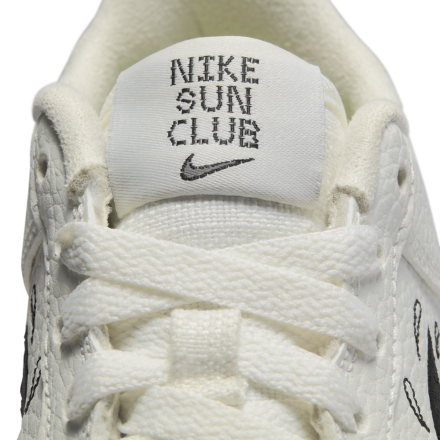 国内4月25日/5月1日発売予定】ナイキ エアフォース 1 ミッド '07 LV8