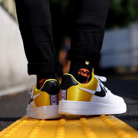 国内10月8日発売予定】ナイキ エアフォース1 '07 LV8 1 