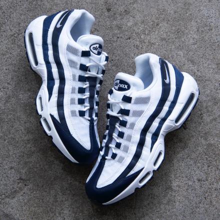 国内12月21日発売予定】ナイキ エアマックス 95 エッセンシャル