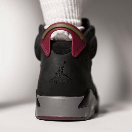海外9月4日発売予定】ナイキ エアジョーダン 6 レトロ 