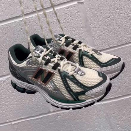 国内5月4日/12日発売予定】 エメレオンドレ × ニューバランス 1906R