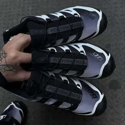 海外9月25日発売予定】フットパトロール × サロモン XT-4 OG ブラック