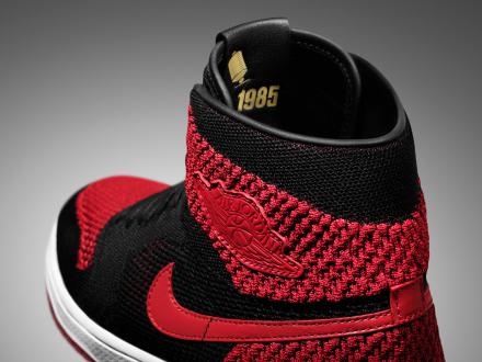 国内9月9日発売予定】 ナイキ エアジョーダン1 フライニット ブラック