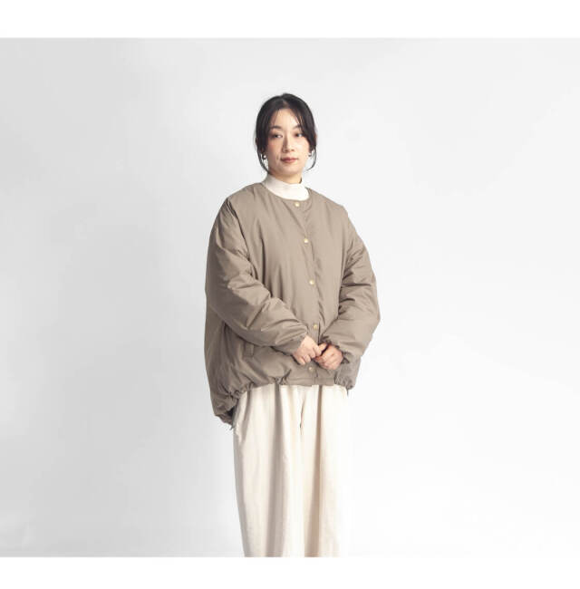 COMMENCEMENT コメンスメント NANGA ナンガ ノーカラーダウン