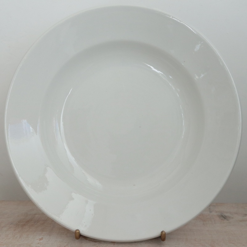 アンティーク プレート 白 深皿 厚手 フランス バドンヴィレー製