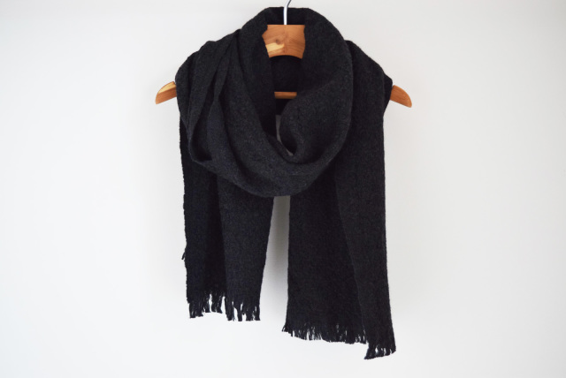 ラプアン カンクリ[LAPUAN KANKURIT]CORONA UNI/ストール-ならの実