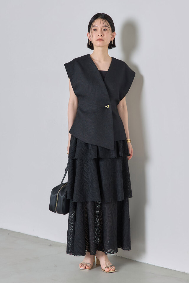 神山まりあさん着用】アシメ変形ツイードベスト