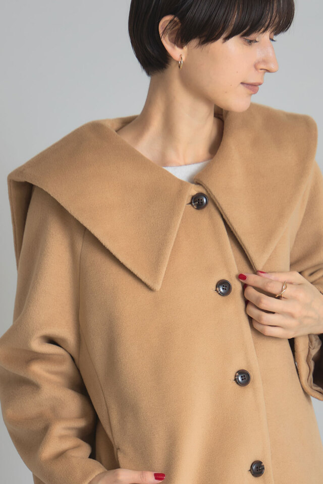 ビッグカラーハーフコート