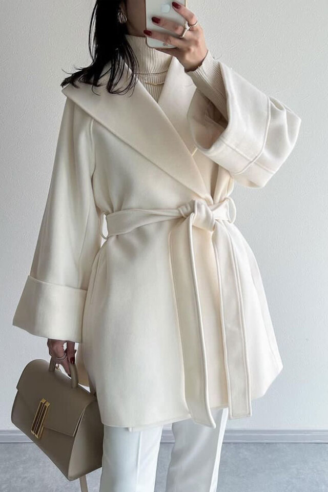 ビッグカラーガウンコート