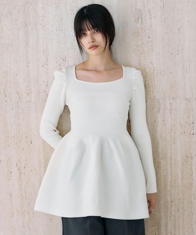 スクエアネックニットチュニック(長袖)
