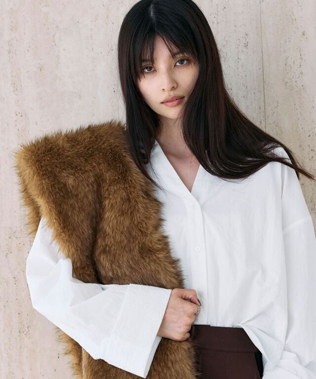 フェイクファーストール