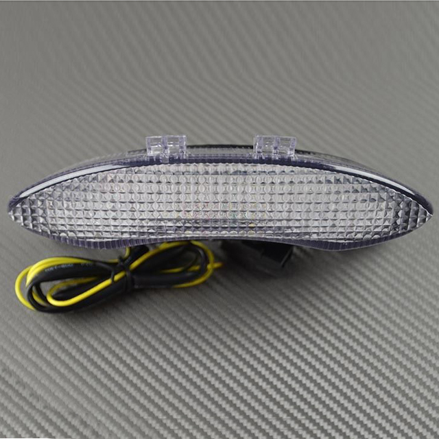 トライアンフ デイトナ675 moto MPH LEDテール　ウインカー内蔵 Triumph >> ストリートトリプル85/R/765シリーズ（13-21）・デイトナ