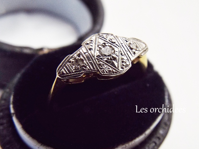 アンティーク エドワーディアン ダイヤモンド3石 プラチナ＆18金