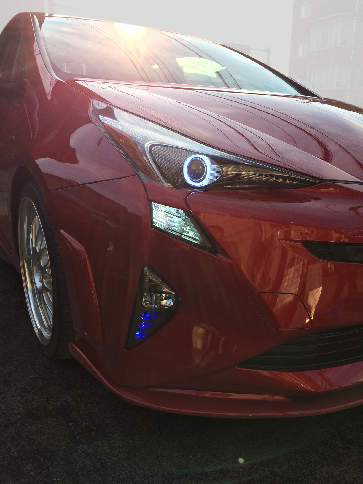 TOYOTA 50系プリウス ヘッドランプ専用Attackerオリジナル