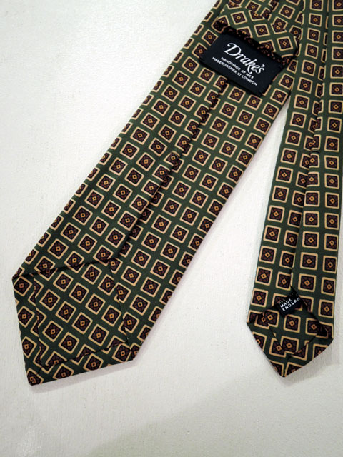 ドレイクス （Drake's） 【新作】 「Diamond Print Silk Tie」 小紋柄