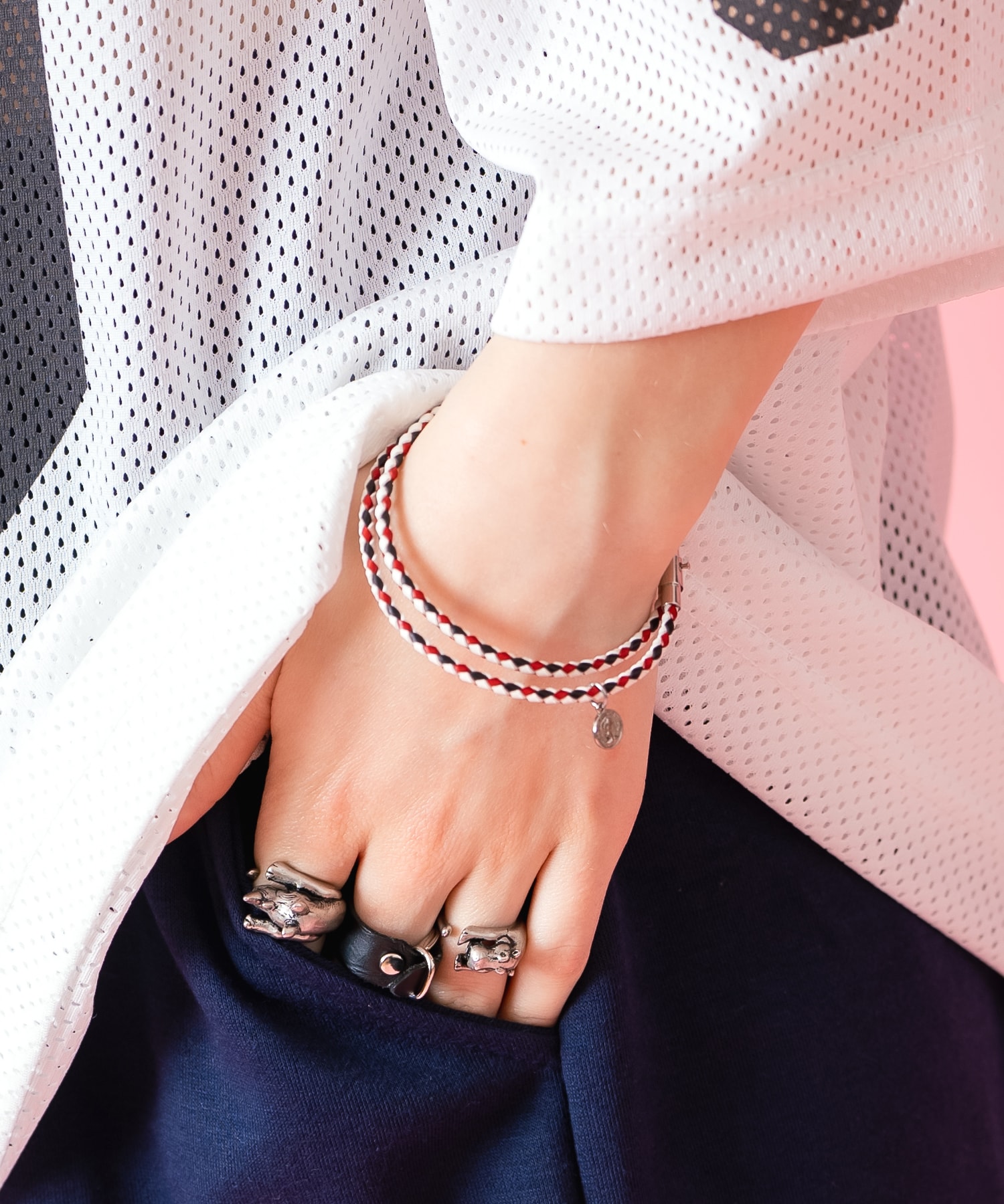 コインチャームレザー2重ブレスレット / 牛革 バングル メンズ