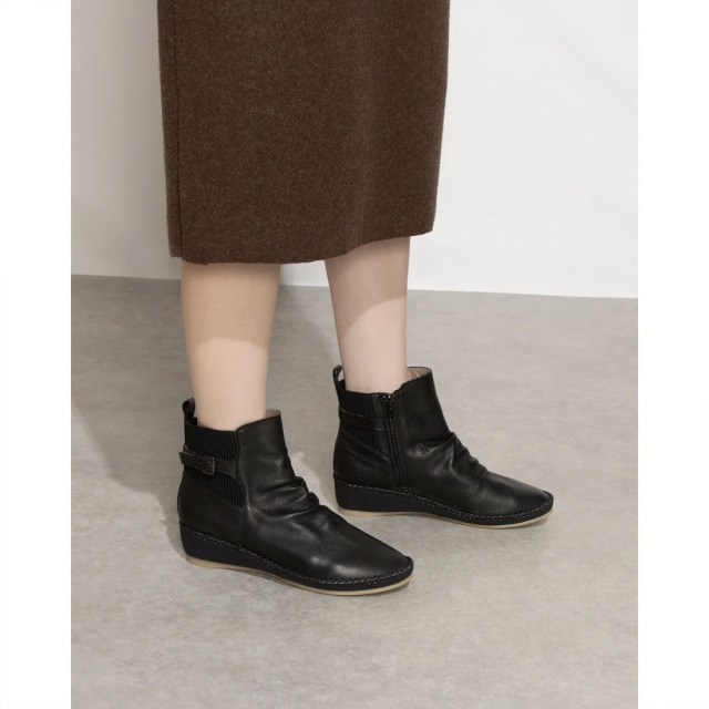 KISCO（キスコ）プラットギャザーショートブーツ ブラック｜BARCLAY