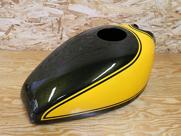 ゼファー400 Z2仕様外装キット 火の玉（イエローボール）