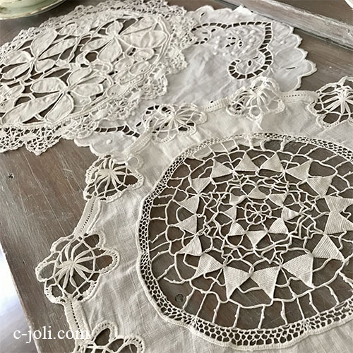 T3047 フランスアンティークレース＆刺繍リネンドイリーセット カット