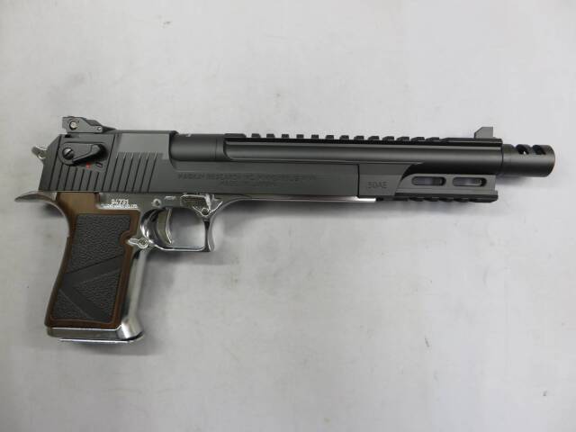 東京マルイ】ライトニングホーク .50AE 10インチ マグナポートカスタム