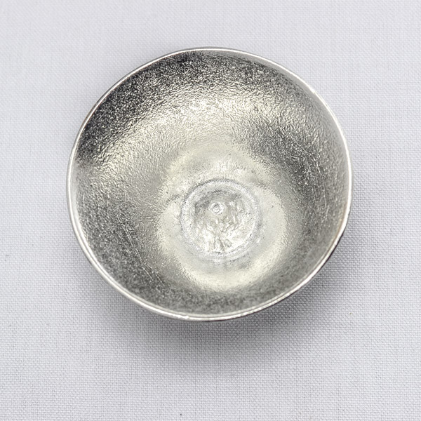 送料無料】 富士山 / 能作 錫 ぐい呑み おちょこ 盃 酒器 高岡銅器