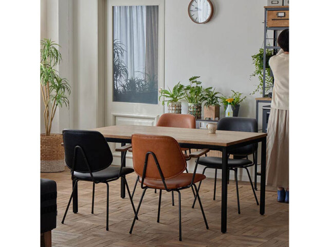 アボック ダイニングチェア 肘付 PUレザーキャメル クロム脚タイプ