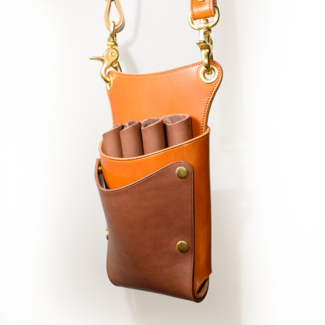 美容師用シザーケースふた付き4丁用栃木レザーヌメ革|dete