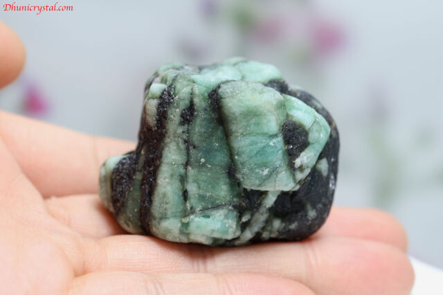 エメラルド原石/ブラジル産(A234)