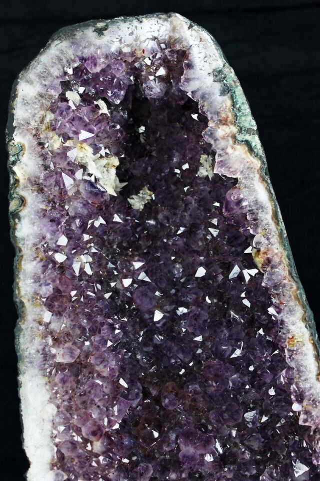 35Kgブラジル産 アメジストドーム カルサイト共生同梱不可[T611-9223]
