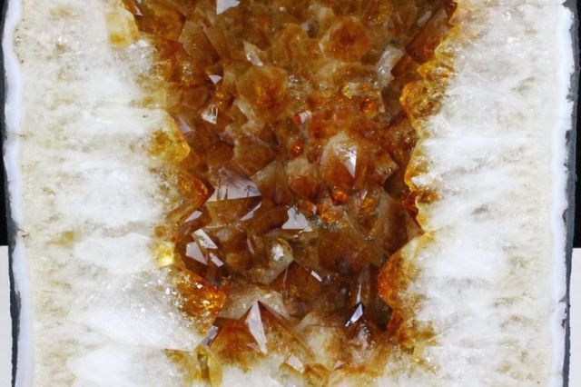 22.9Kgパワーストーン 天然石 ブラジル産シトリンドーム同梱不可[T611