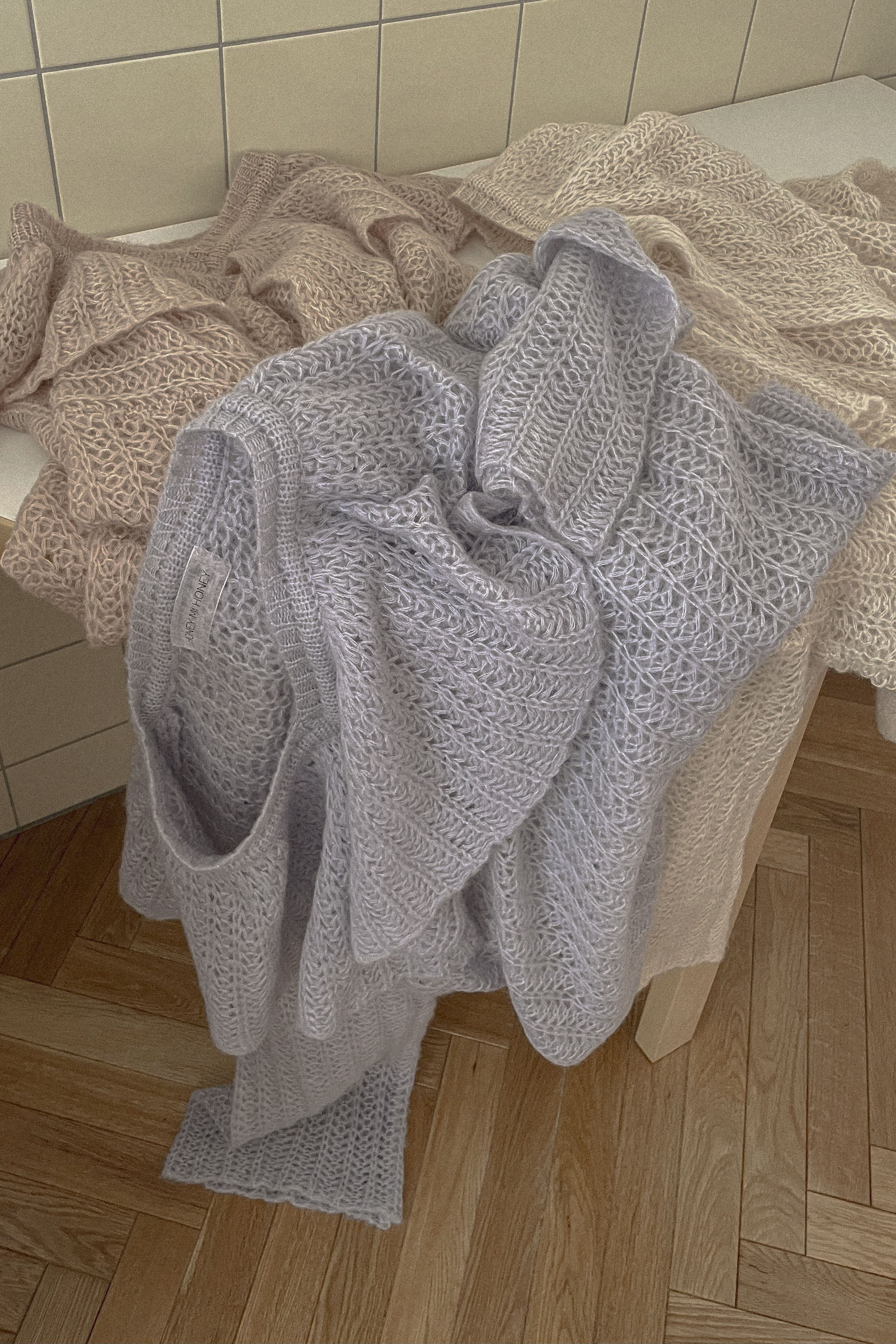 HONEY MI HONEY｜フリルカラークロシェニット｜華やかでふんわり可愛い