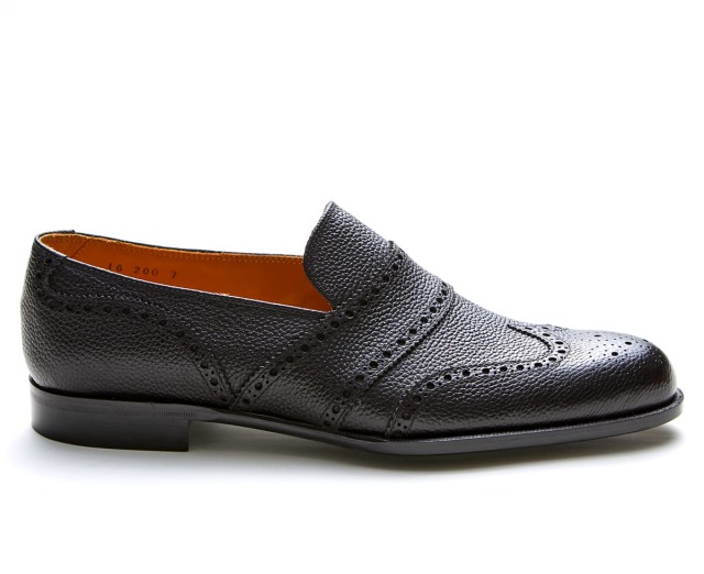 イウゲン IG200： ウイングチップシューズをローファーに落とし込んだ