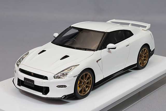 京商 samurai 1/18 日産 GT-R プレミアムエディション T-Spec