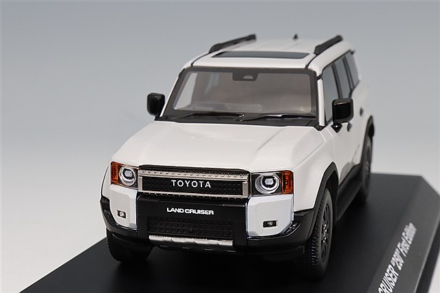 京商 1/18 トヨタ ランドクルーザー BJ ベージュ