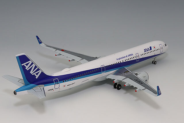 全日空商事 1/200 エアバス A321neo JA152A 完成品 (WiFiレドーム