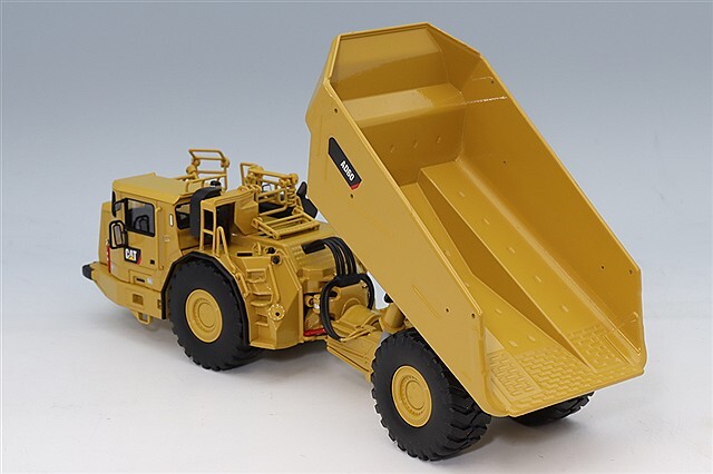 ダイキャストマスター 1/50 キャタピラー CAT AD60 アーティキュレート