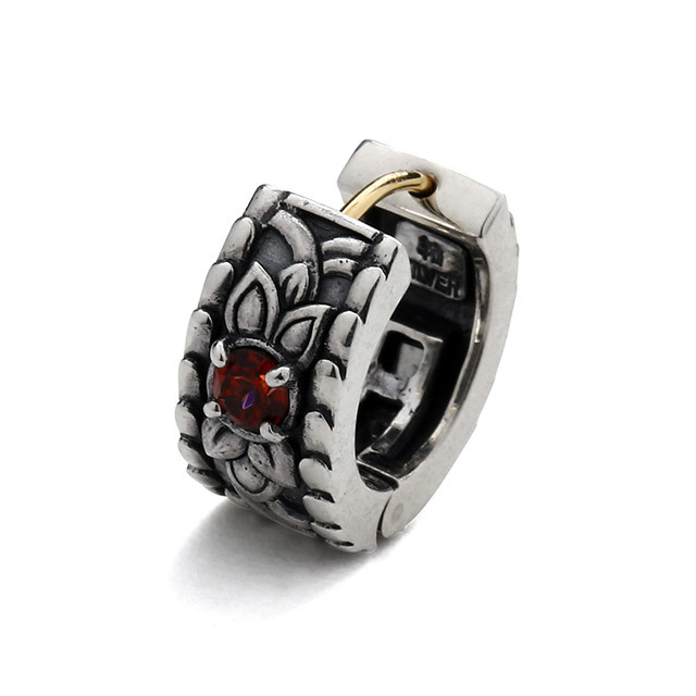 ブラッディマリー Bloody Mary ブッディストランプピアス 仏光万華鏡 w