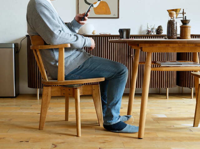 円形ダイニングテーブル Logie（ロジー）105cmタイプ｜北欧