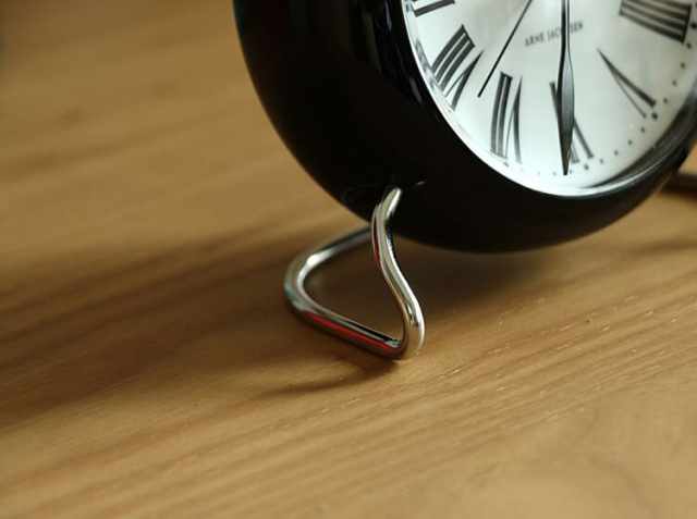 アルネ・ヤコブセン ROMAN（ローマン） テーブルクロック｜北欧